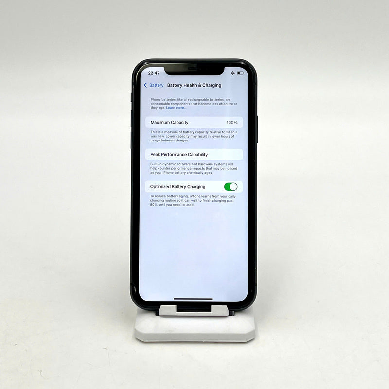 iPhone 11 128GB Đen 98% pin 100% Máy đã trả hết tiền mạng dùng như Quốc tế Apple (Đã thay pin , thay màn Apple - Đốm camera 1x, xước viền cam) - HH7517