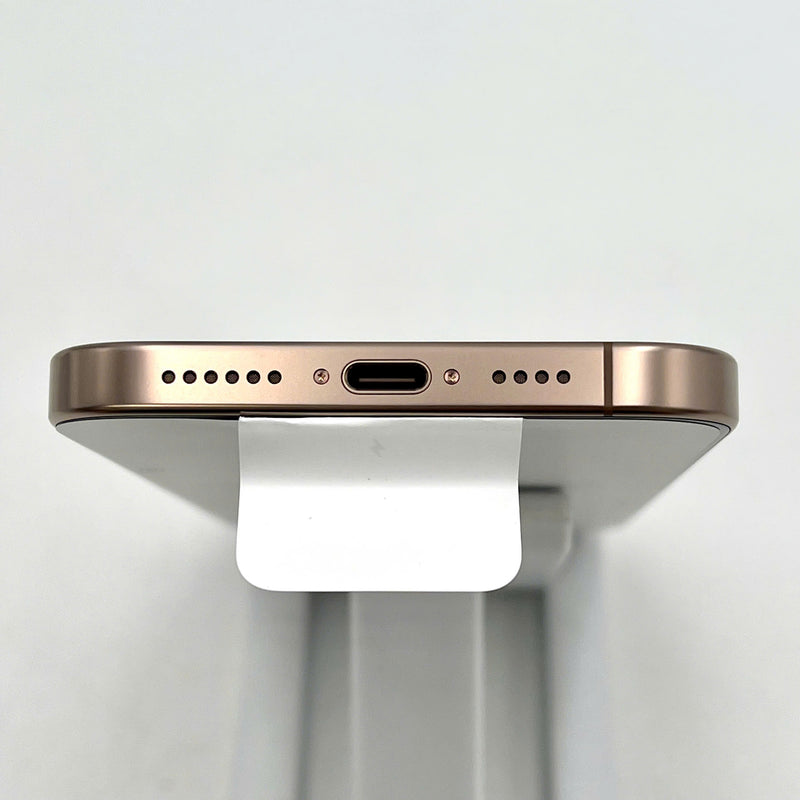 iPhone 16 Pro Max 256GB Vàng Sa Mạc 100% Fullbox Quốc tế từ RKT (Không dùng sim RKT)