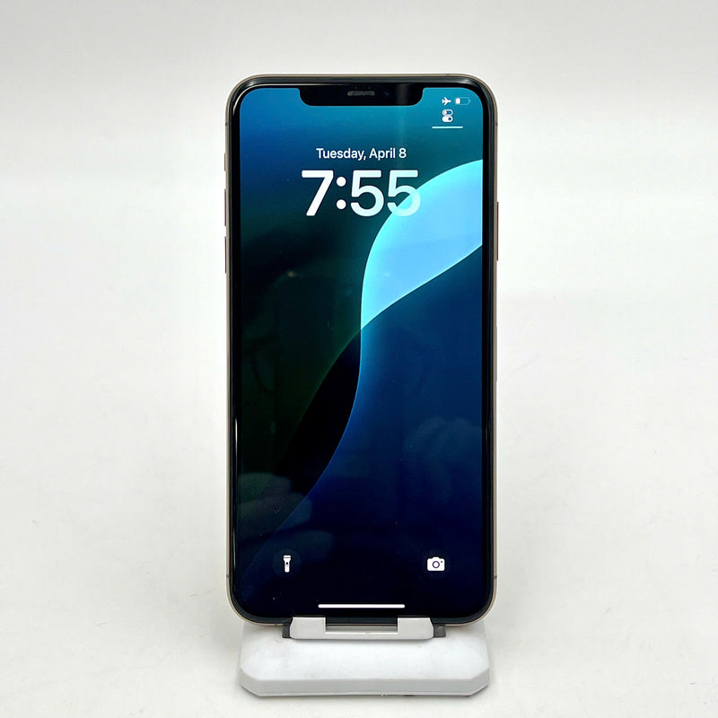 iPhone 11 Pro Max 64GB Vàng 98% pin 100% Máy đã trả hết tiền mạng dùng như Quốc tế Apple (Đã thay pin - Đốm camera 1x) - HH8204