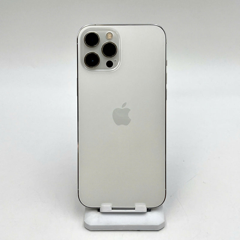 iPhone 12 Pro Max 256GB Bạc 98% pin 100% Máy đã trả hết tiền mạng dùng như Quốc tế Apple (Đã thay pin - Đốm camera 2.5x, xước viền) - HH2220