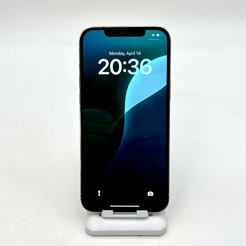 iPhone 12 Pro Max 256GB Bạc 98% pin 100% Máy đã trả hết tiền mạng dùng như Quốc tế Apple (Đã thay pin - Đốm camera 2.5x, xước viền) - HH2220