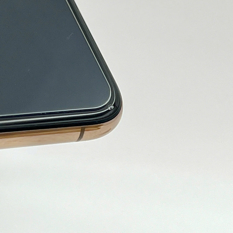 iPhone XS Max 256GB Vàng 98% pin 100% Máy đã trả hết tiền mạng dùng như Quốc tế Apple (Đã thay pin - Đốm camera 1x, màn sứt nhỏ, xước viền) - HH3784