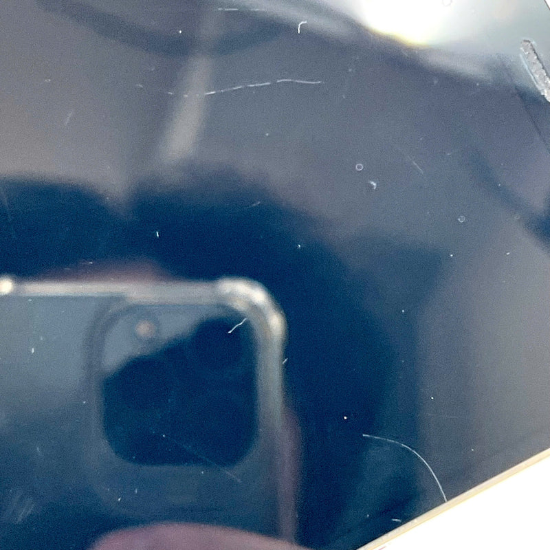 iPhone 12 Pro Max 128GB Bạc 98% pin 100% Máy đã trả hết tiền mạng dùng như Quốc tế Apple (Đã thay pin - viền cam, màn và viền xước) - HH9094