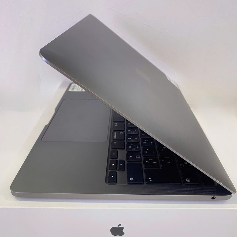 MacBook Pro 2020 13.3in Xám FB i5/ RAM 8G/256G 98% Sạc 103L BPTN