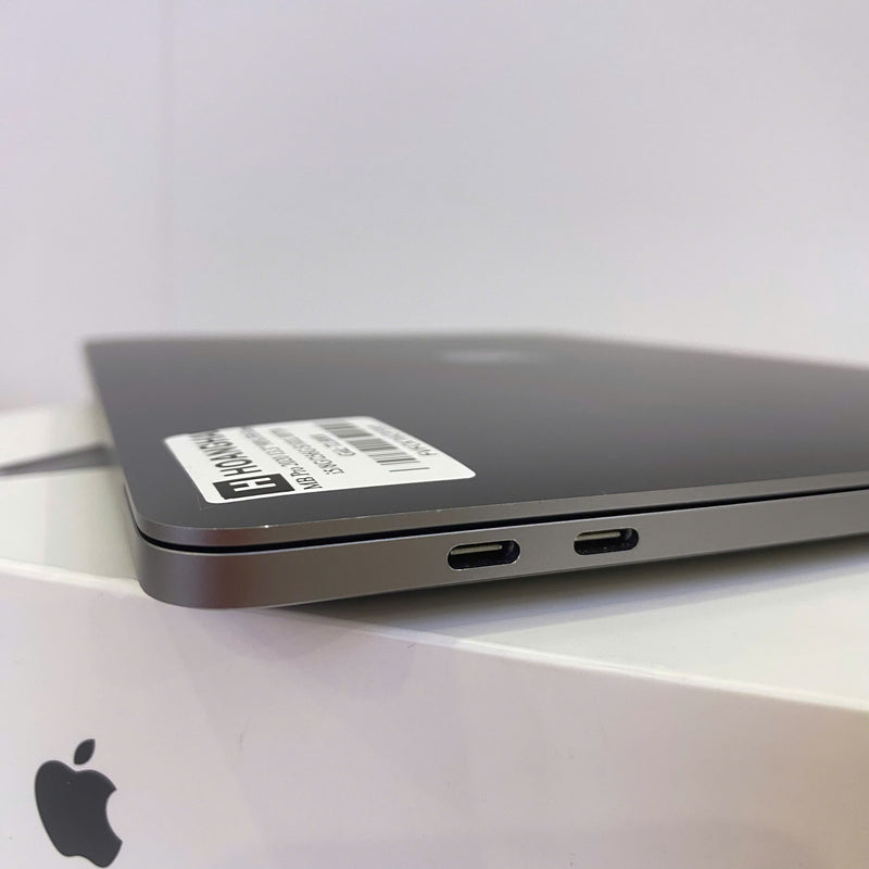 MacBook Pro 2020 13.3in Xám FB i5/ RAM 8G/256G 98% Sạc 103L BPTN
