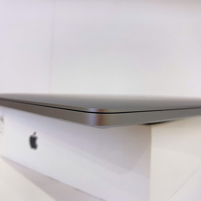 MacBook Pro 2020 13.3in Xám FB i5/ RAM 8G/256G 98% Sạc 103L BPTN