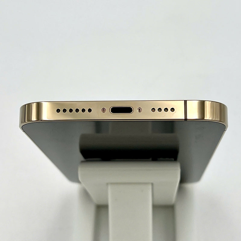 iPhone 13 Pro Max 256GB Vàng 98% pin 100% Máy đã trả hết tiền mạng dùng như Quốc tế Apple (mờ phần cam trước) - HH6030