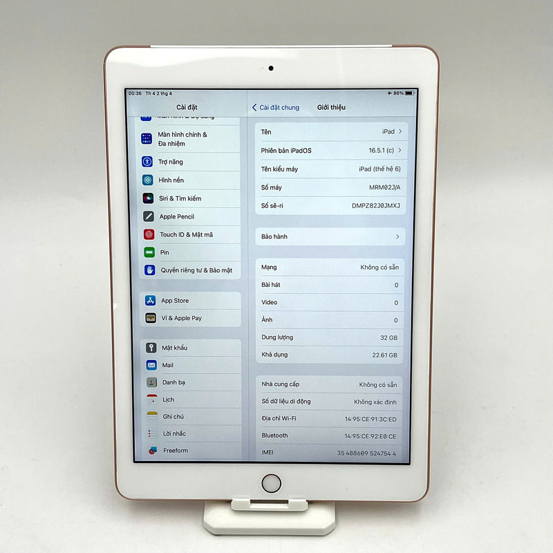 IPad Gen 6 9.7in 32GB Vàng 4G + Wifi 98% pin 100% ( Đã thay pin )