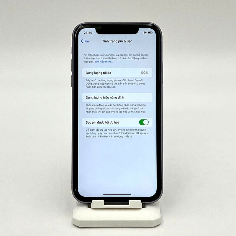 iPhone 11 256GB Tím 98% pin 100% Máy đã trả hết tiền mạng dùng như Quốc tế Apple (Đã thay pin - màn LKCH) - HH3705