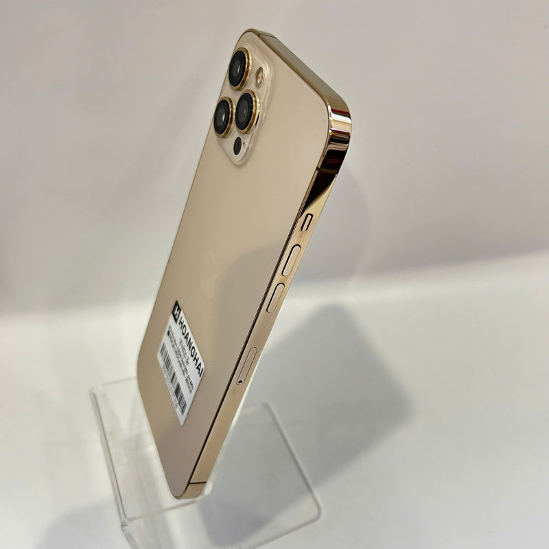 iPhone 12 Pro Max 128GB Vàng 98% pin 89% Máy đã trả hết tiền mạng dùng như Quốc tế Apple pin LKCH,xước viền  - HH7418