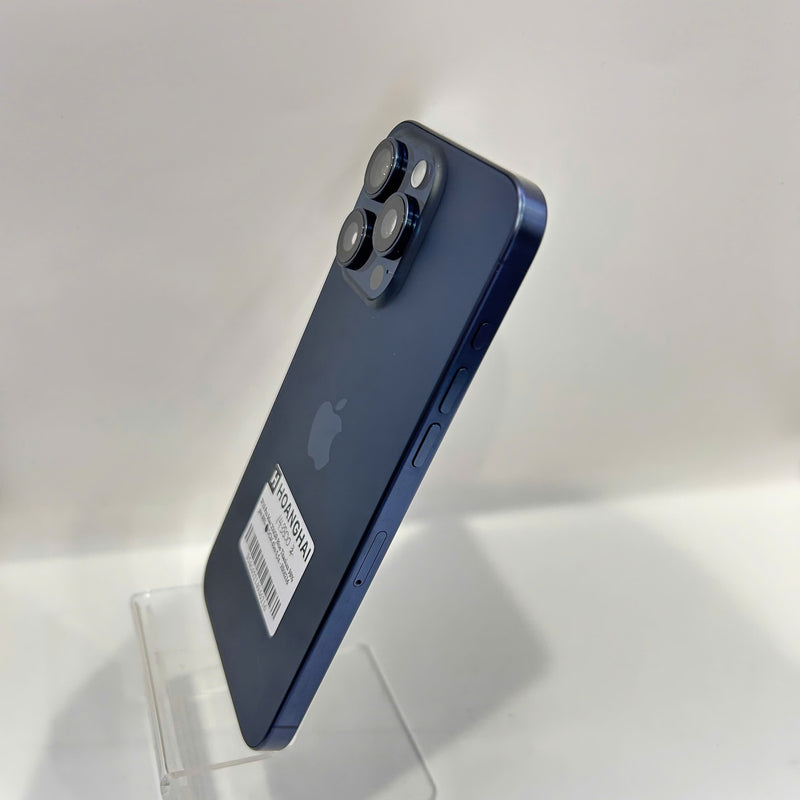 iPhone 15 Pro Max 256GB Xanh Dương 98% pin 88% Máy đã trả hết tiền mạng dùng như Quốc tế Apple (đốm 0.5x) - HH6216
