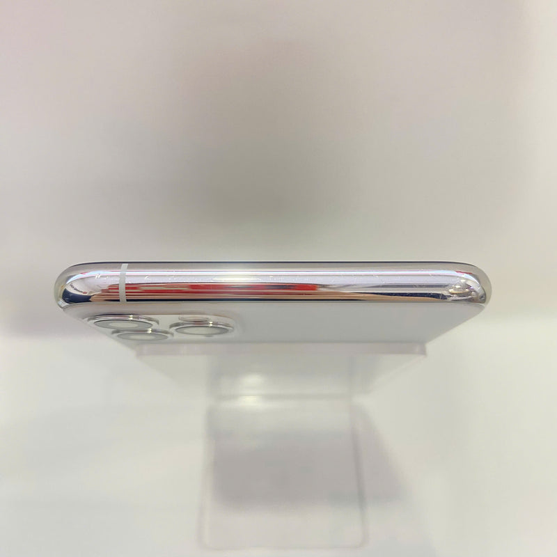 iPhone 11 Pro Max 64GB Bạc 98% pin 89% Máy đã trả hết tiền mạng dùng như Quốc tế Apple (Đốm camera 1x - Xước viền) - HH6524