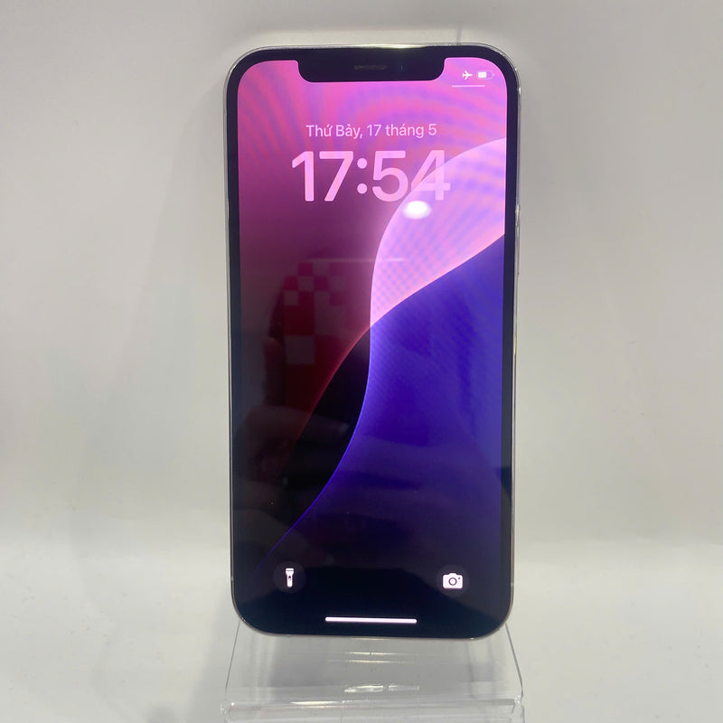 iPhone 12 Pro 256GB Bạc 98% pin 100% Máy đã trả hết tiền mạng dùng như Quốc tế Apple (Sạc 1 lần - Pin linh kiện chính hãng - Xước viền, xước màn) - HH8410