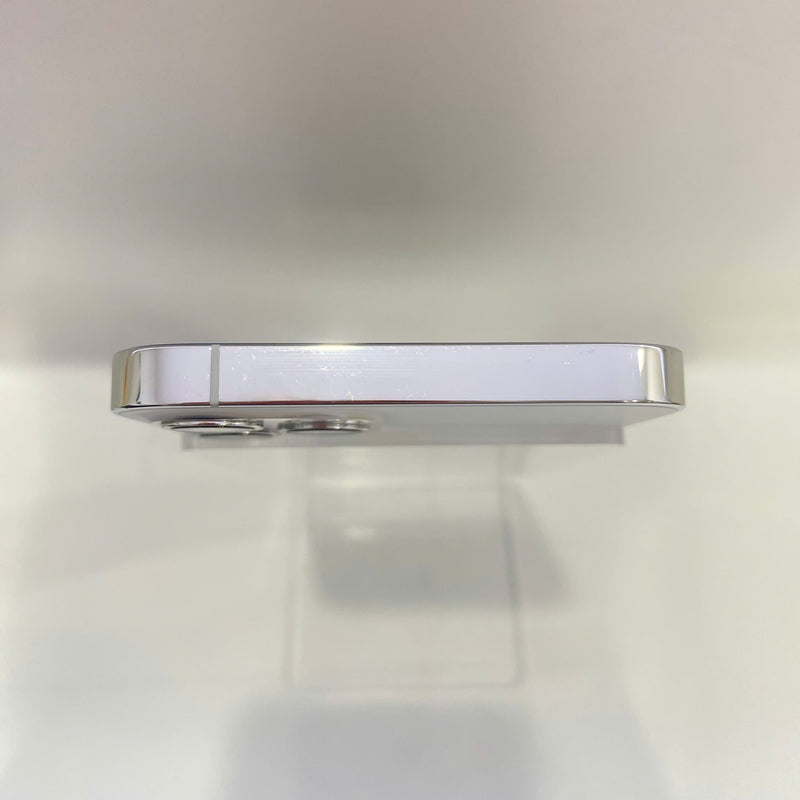 iPhone 12 Pro 256GB Bạc 98% pin 100% Máy đã trả hết tiền mạng dùng như Quốc tế Apple (Sạc 1 lần - Pin linh kiện chính hãng - Xước viền, xước màn) - HH8410
