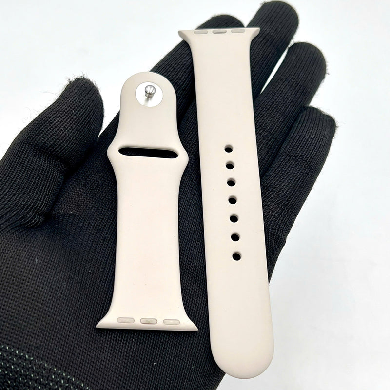 Apple Watch Series 9 41mm 98% GPS Starlight Aluminum Case with Starlight Sport Band (Xước phẩy màn hình)