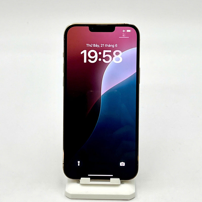 iPhone 13 Pro Max 256GB Vàng 98% pin 100% Quốc tế từ SB (Không dùng sim SB - Đã thay pin, đốm camera 3x, thay chân sạc) - HH6075