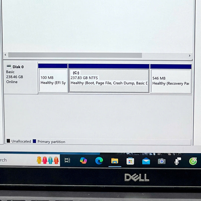 Dell Latitude 5300 13.3in i5-8265U/ RAM 8GB/ SSD 256GB BPTN Likenew