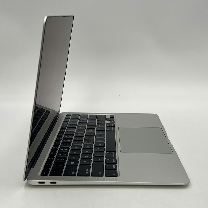 Macbook Air 2020 13.3in Bạc Intel Core i5/ RAM 16GB/ SSD 256GB 98% sạc 124 lần BPTA (sứt vỏ)