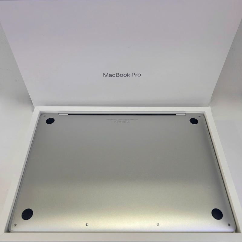 MacBook Pro 2022 Silver 13.3” M2/8G/256G CPO Fullbox 98% sạc 48 lần BPTN