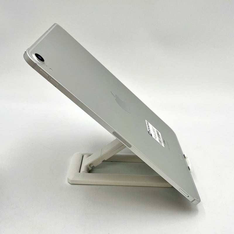 iPad Pro 2018 11in 64GB Bạc 4G + Wifi 98% pin từ 90% Quốc tế Apple (có xước - chỉ dùng sim Việt Nam)
