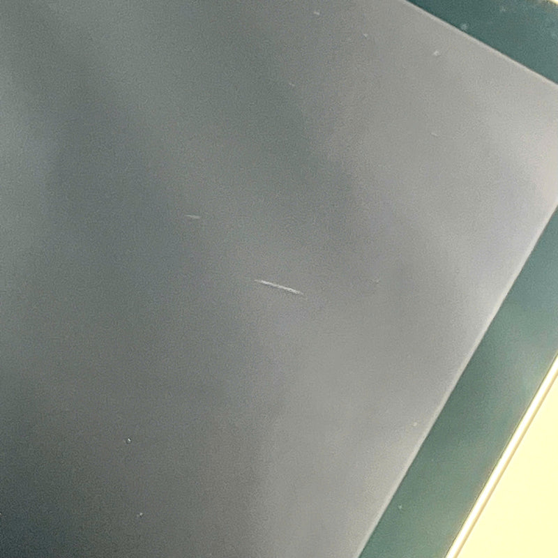 iPad Pro 2018 11in 64GB Bạc 4G + Wifi 98% pin từ 85% Quốc tế Apple (có xước - chỉ dùng sim Việt Nam)