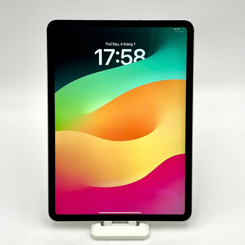 iPad Pro 2021 11in 128GB Bạc 5G + Wifi 98% pin từ 95% Từ SB (màn xước, sứt viền)