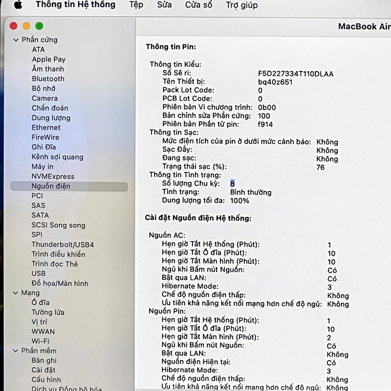 Macbook Air 2022 13.6in Đen Apple M2/RAM 8GB/SSD 256GB 98% pin 100% BPTN (sạc 8 lần)
