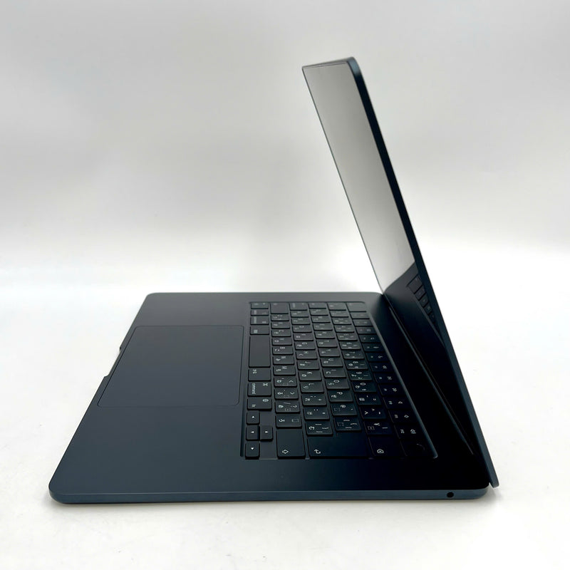 Macbook Air 2023 15.3in Đen Apple M2/RAM 8GB/SSD 256GB 98% Pin 94% BPΤN (Sạc 39 lần)