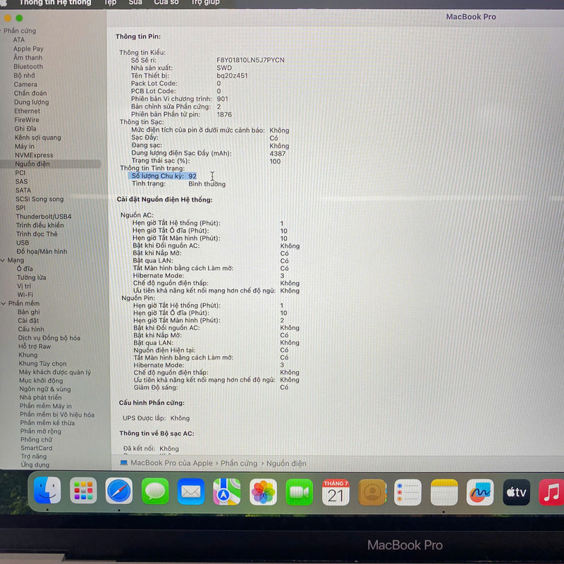 MacBook Pro 2020 13.3in Bạc Intel Core i5/ RAM 16GB/ SSD 512GB 98% Sạc 92 lần BPTN