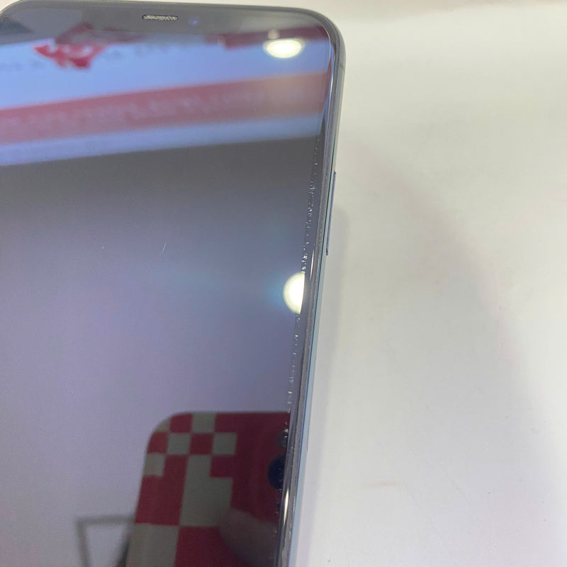 iPhone 11 Pro Max 512GB Xanh Lá  98% pin 86% Máy đã trả hết tiền mạng dùng như Quốc tế Apple (Đốm 1x, xước màn) - HH9068