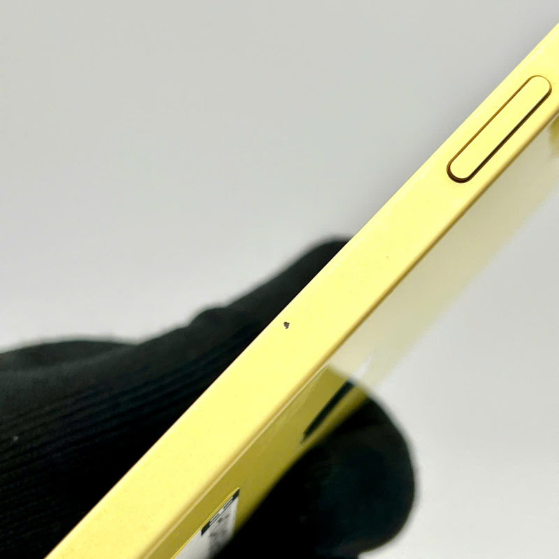 iPhone 14 Plus 512GB Vàng 98% pin 85% Quốc Tế Apple (Màn và viền xước) - HH3910
