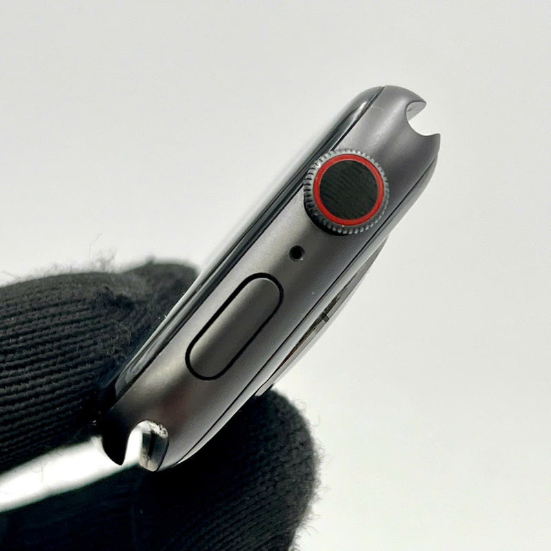 Apple Watch Series 5 44MM 4G + GPS Black Aluminum Case 98% pin 98%