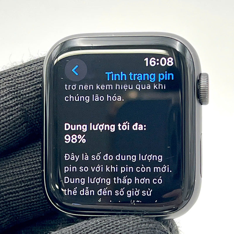 Apple Watch Series 5 44MM 4G + GPS Black Aluminum Case 98% pin 98%