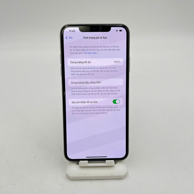 iPhone 11 Pro Max 64GB Bạc 98% pin 100% Máy đã trả hết tiền mạng dùng như Quốc tế Apple (Đã thay pin - Xước viền) - HH2676