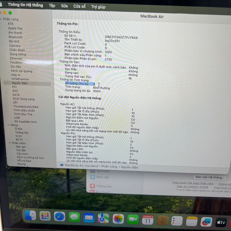 Macbook Air 2020 13.3in Vàng M1/RAM 8G/SSD 256G 98% pin 100% Sạc 3 lần BPTA