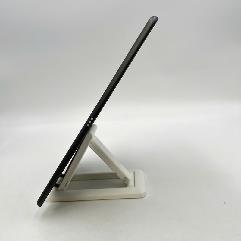 iPad Gen 9 10.2" 64GB Xám Wifi 98% pin 100% (sạc 17 lần)