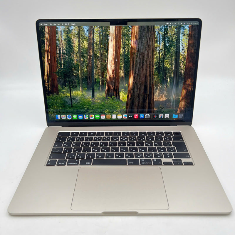 Macbook Air 2024 15.3in Bạc Apple M3/ RAM 16GB/ SSD 256GB 99% pin 100% sạc 12 lần BPTN