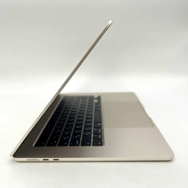 Macbook Air 2024 15.3in Bạc Apple M3/ RAM 16GB/ SSD 256GB 99% pin 100% sạc 12 lần BPTN