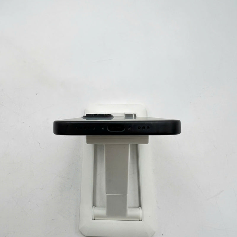 iPhone 15 256GB Đen 98% pin 91% Quốc tế từ AU (Không dùng sim AU - ám viền, viền cam xước) - HH7048