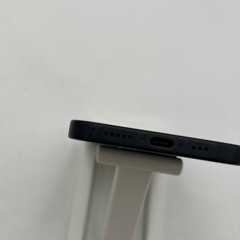iPhone 15 256GB Đen 98% pin 91% Quốc tế từ AU (Không dùng sim AU - ám viền, viền cam xước) - HH7048