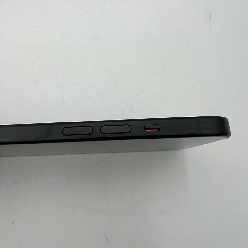 iPhone 15 256GB Đen 98% pin 91% Quốc tế từ AU (Không dùng sim AU - ám viền, viền cam xước) - HH7048