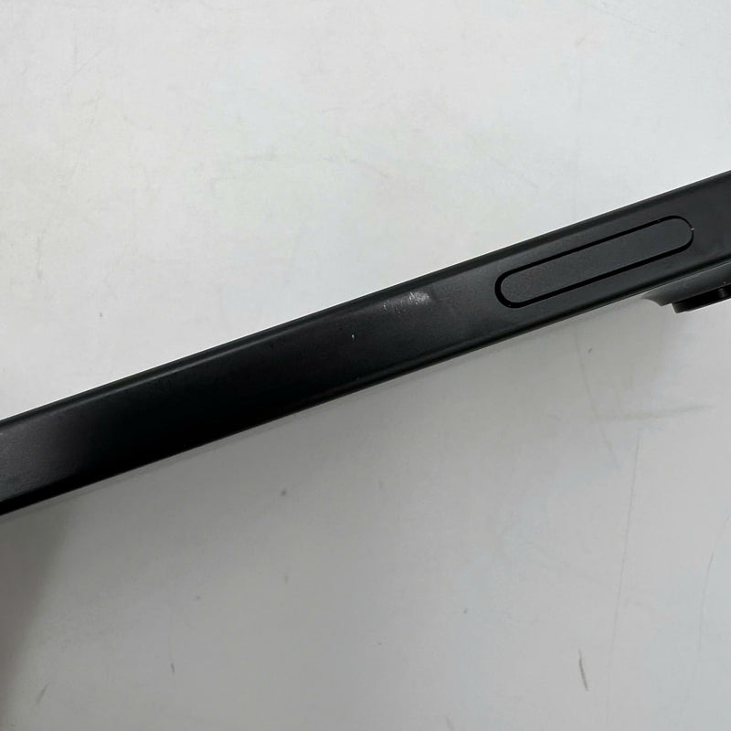 iPhone 15 256GB Đen 98% pin 91% Quốc tế từ AU (Không dùng sim AU - ám viền, viền cam xước) - HH7048