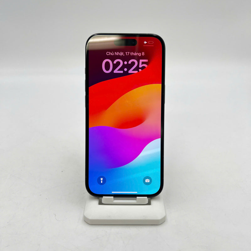 iPhone 15 256GB Đen 98% pin 90% Quốc tế Apple (Màn LKCH, màn xước, viền xước, viền cam xước) - HH2774