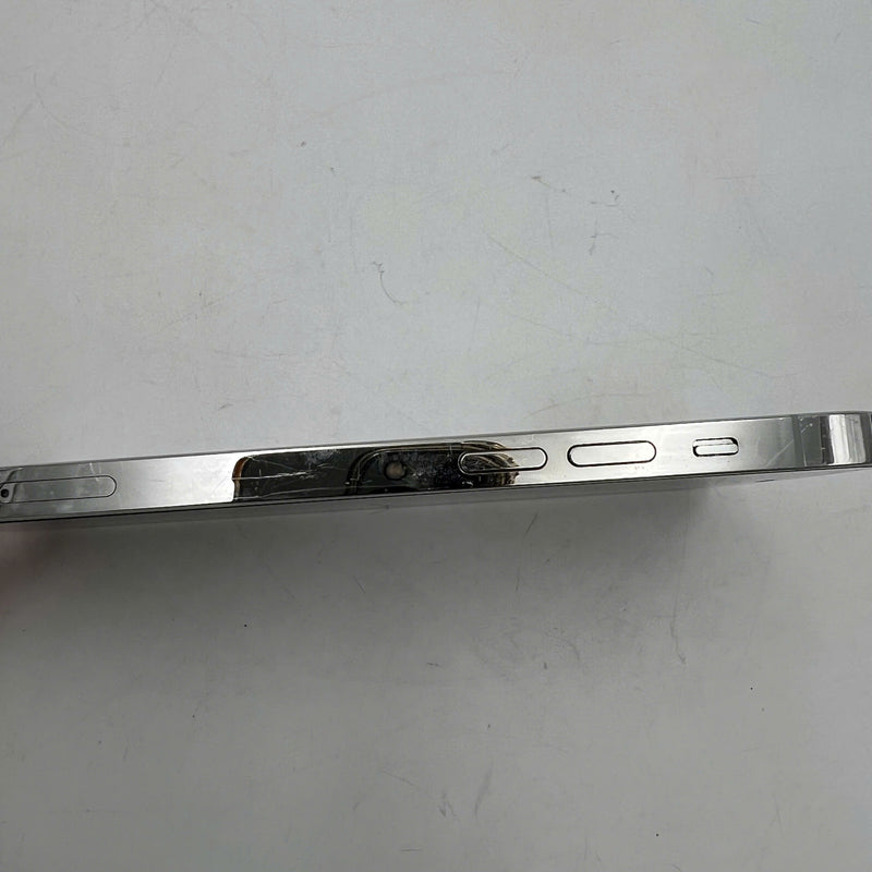 iPhone 12 Pro 128GB Trắng 98% pin 100% Máy đã trả hết tiền mạng dùng như Quốc tế Apple (Đã thay pin, xước viền, xước màn) - HH6140