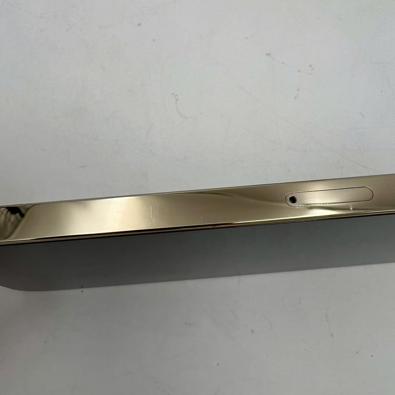 iPhone 13 Pro Max 256GB Vàng 98% pin 100% Quốc Tế Apple mã VN/A (Đã thay pin, xước viền) - HH6788