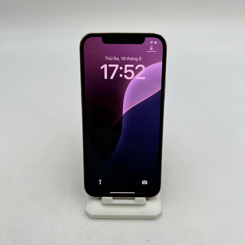 iPhone 12 Pro 256GB Vàng 98% pin 100% Máy đã trả hết tiền mạng dùng như Quốc tế Apple (Đã thay pin, đốm 1x, sứt viền) - HH7337