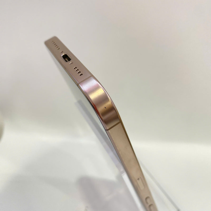 iPhone 16 Pro Max 256GB Vàng Sa Mạc 98% pin 100% Quốc tế Apple (xước viền nhẹ) - HH0642