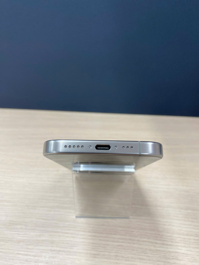 iPhone 15 Pro 128GB Tự Nhiên 99% pin 88%  Quốc Tế Apple  - HH0679
