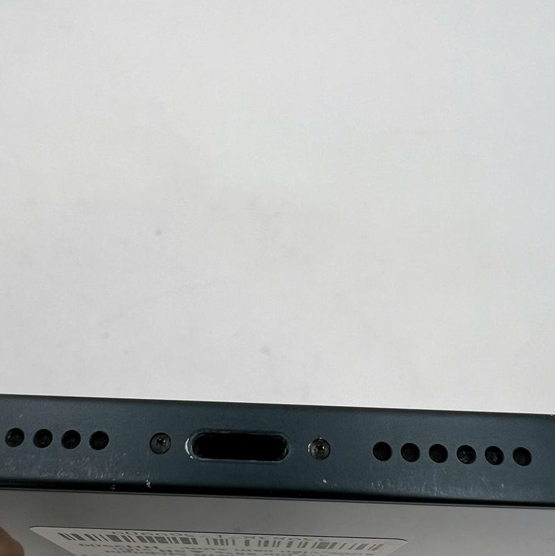 iPhone 14 Plus 256GB Đen 98% pin 88%  Quốc tế từ SB (Không dùng sim SB - viền xước, viền cam xước) - HH9909