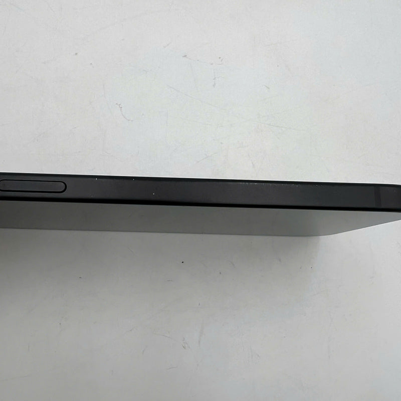 iPhone 15 Plus 128GB Đen 98% pin 94% Quốc tế từ SB (Không dùng sim SB - viền xước, màn xước nhẹ) - HH6359